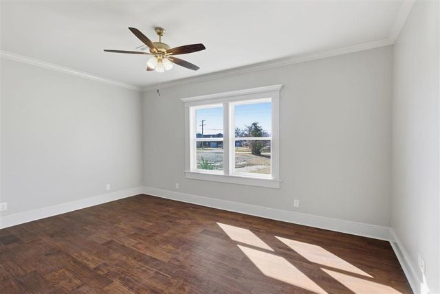 3811 Lake Street, Lake Charles, LA 70605