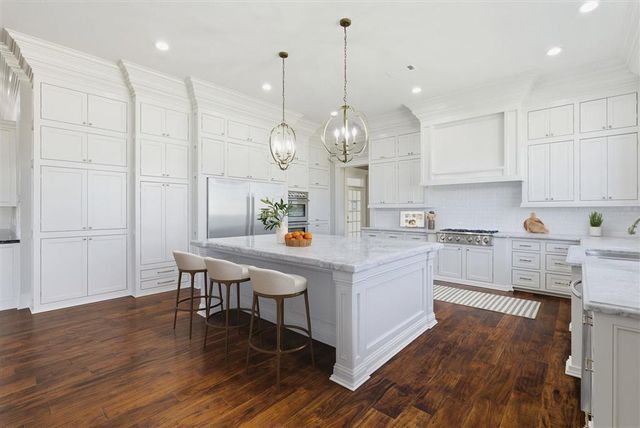 3811 Lake Street, Lake Charles, LA 70605