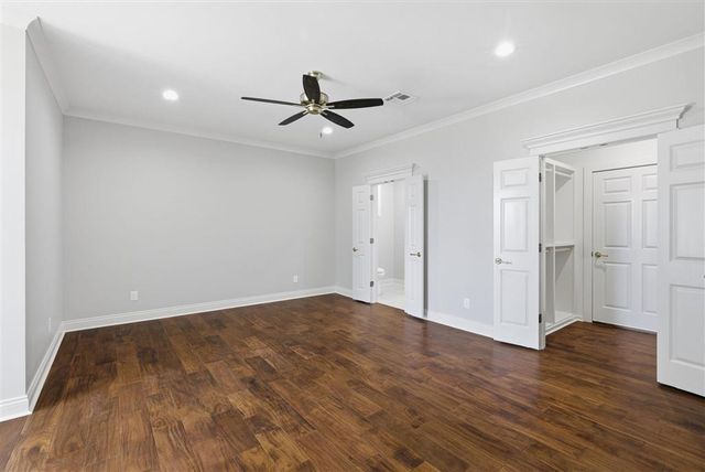 3811 Lake Street, Lake Charles, LA 70605