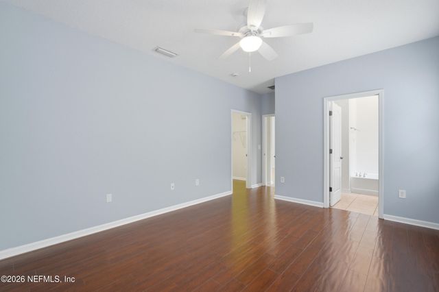 11734 ALEXANDRA Drive, Jacksonville, FL 32218
