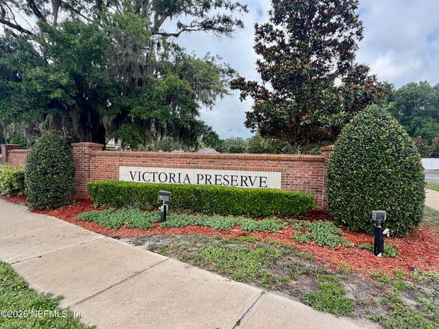 11734 ALEXANDRA Drive, Jacksonville, FL 32218