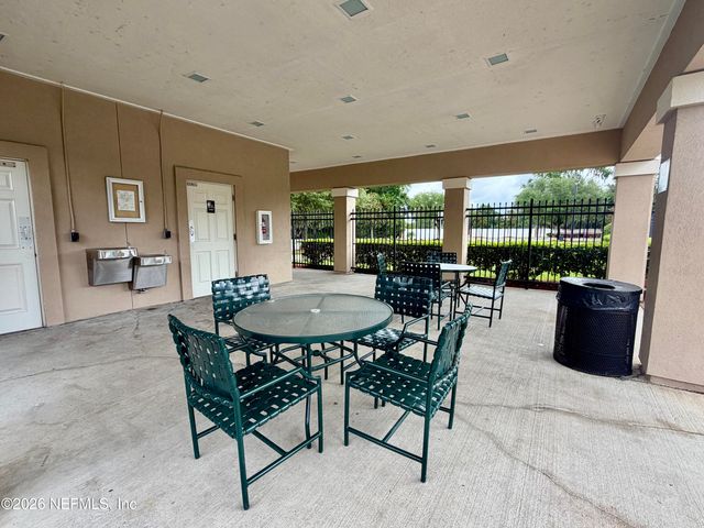 11734 ALEXANDRA Drive, Jacksonville, FL 32218