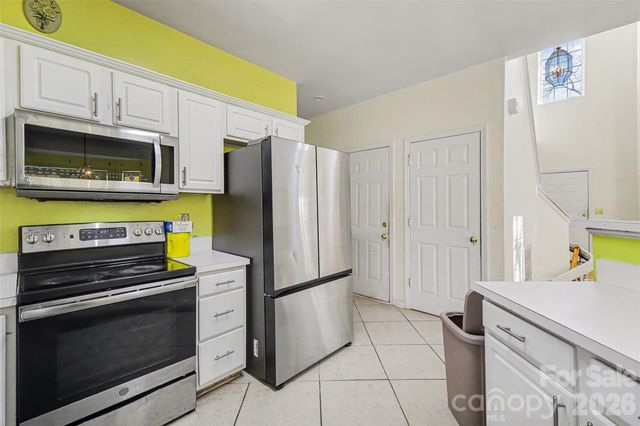 9911 Atkins Ridge Drive, Charlotte, NC 28213