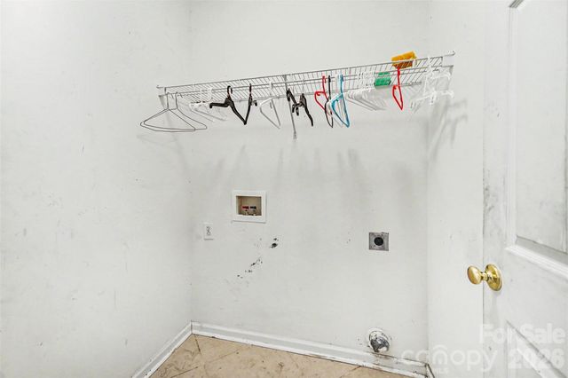 9911 Atkins Ridge Drive, Charlotte, NC 28213