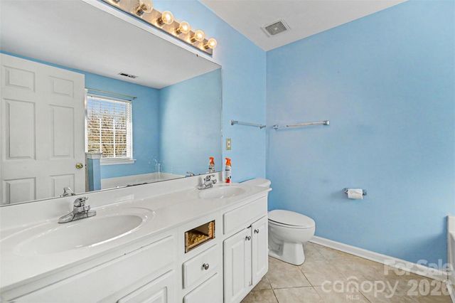 9911 Atkins Ridge Drive, Charlotte, NC 28213