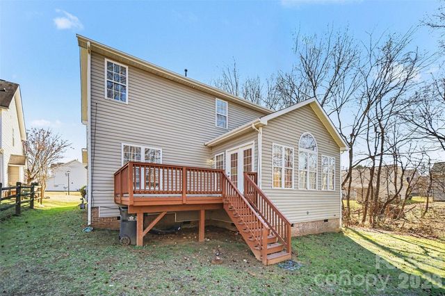 9911 Atkins Ridge Drive, Charlotte, NC 28213