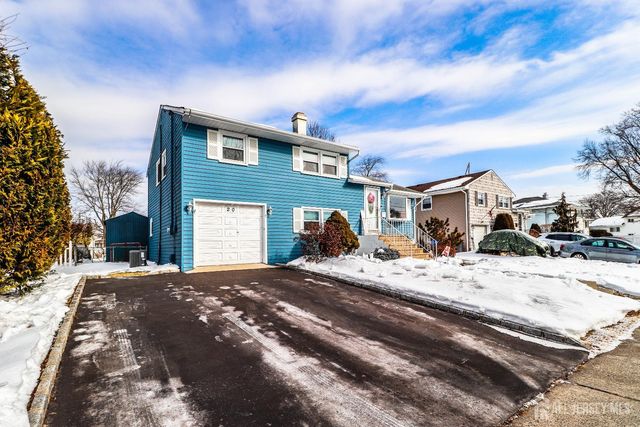 20 Alastair Place, Colonia, NJ 07067