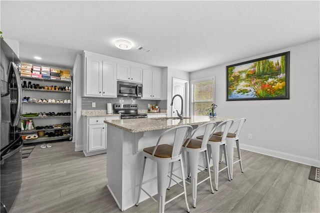 68 suwanee Way, Jefferson, GA 30549