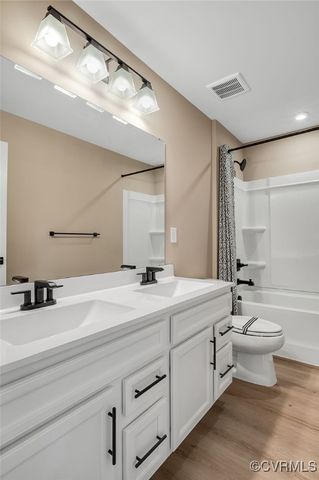 14413 Botsford Ave, Chester, VA 23831
