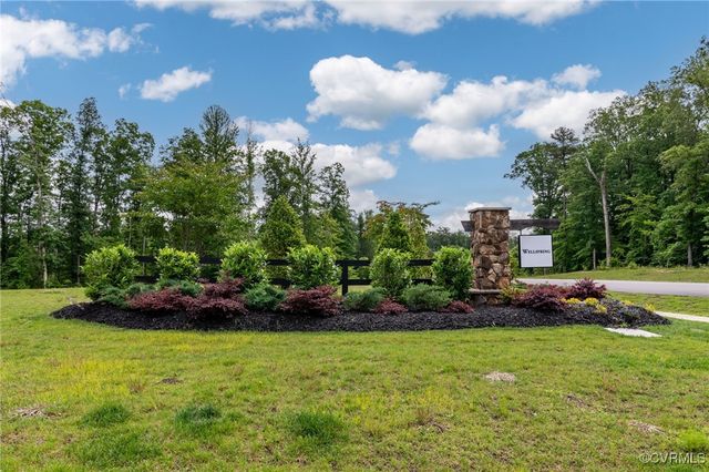 14413 Botsford Ave, Chester, VA 23831
