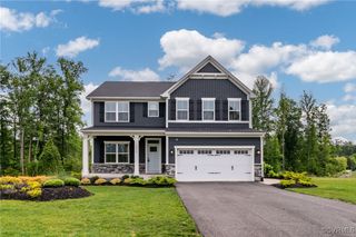 14413 Botsford Ave, Chester, VA 23831