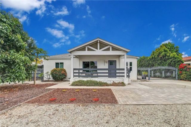 6421 Golden West Avenue, Temple City, CA 91780