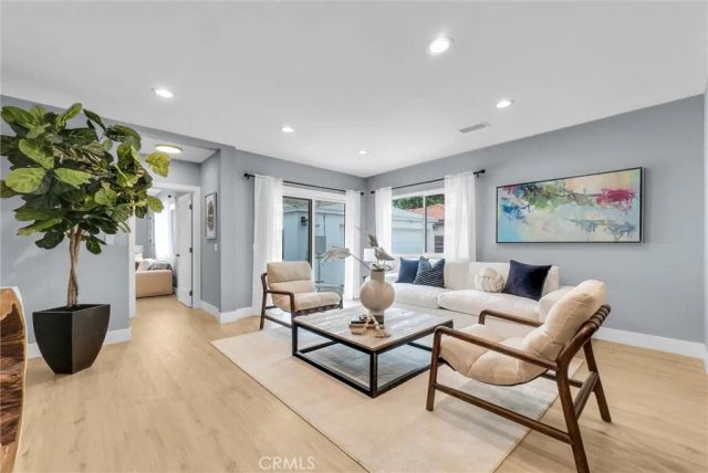 6421 Golden West Avenue, Temple City, CA 91780