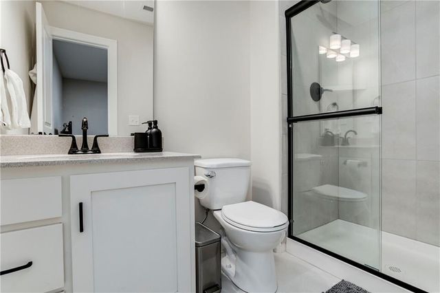 18886 W 169th Street, Olathe, KS 66062