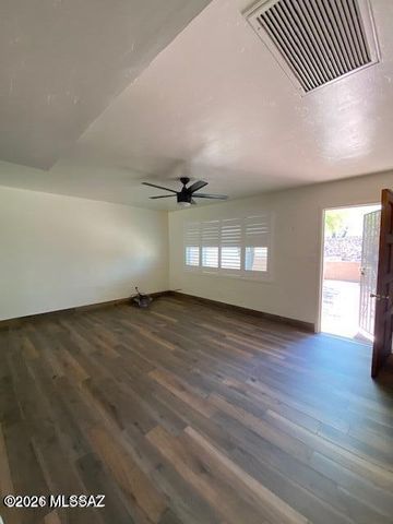 3991 E Timrod Street, Tucson, AZ 85711