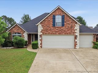 11809 S Vine Street, Jenks, OK 74037