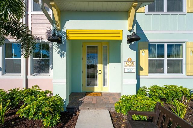 8205 SURF STREET, Kissimmee, FL 34747