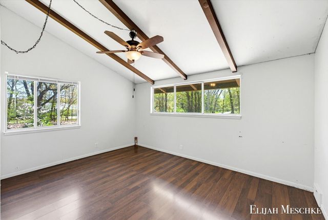 9670 Almena Drive, Kalamazoo, MI 49009