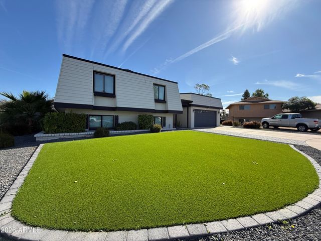 429 E GREENWAY Drive, Tempe, AZ 85282