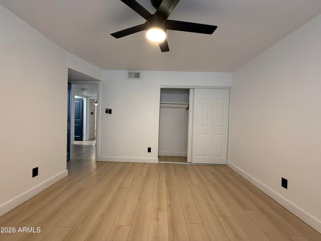 429 E GREENWAY Drive, Tempe, AZ 85282