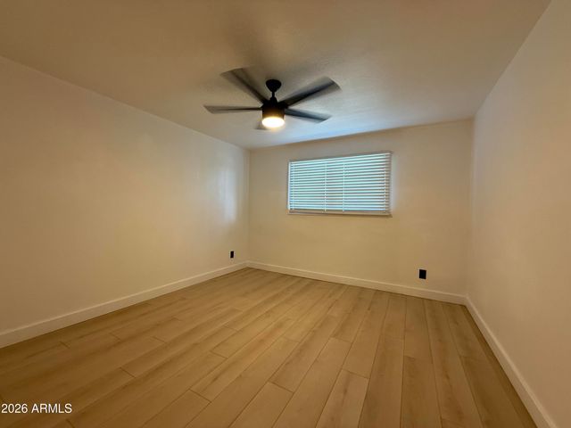 429 E GREENWAY Drive, Tempe, AZ 85282