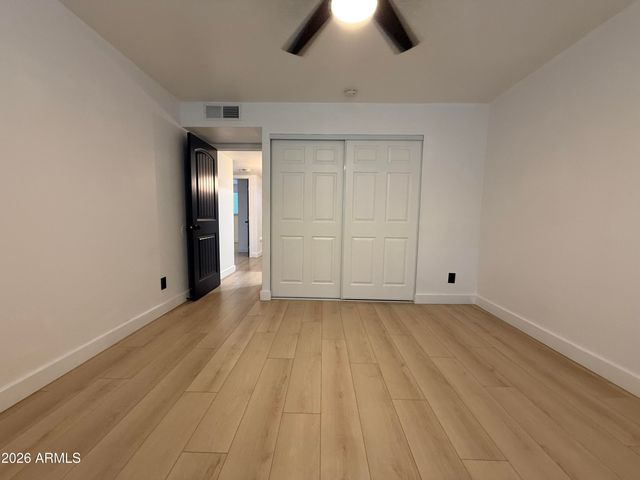 429 E GREENWAY Drive, Tempe, AZ 85282