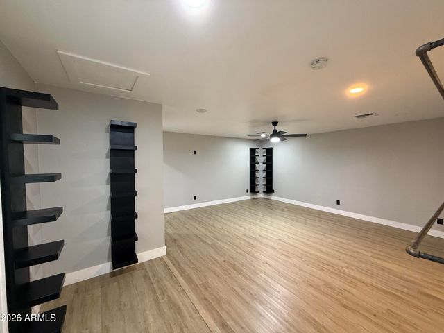 429 E GREENWAY Drive, Tempe, AZ 85282