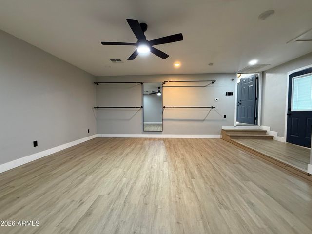 429 E GREENWAY Drive, Tempe, AZ 85282