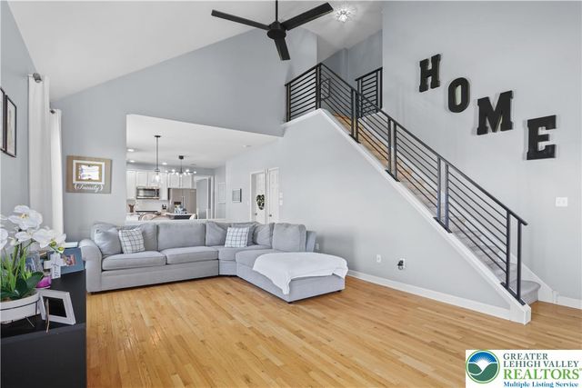 2255 Redwood Drive, North Whitehall Twp, PA 18080