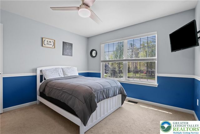 2255 Redwood Drive, North Whitehall Twp, PA 18080