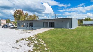 106 W Olive Street, Rogers, AR 72756