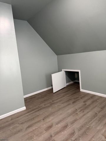 716 Monroe Ave, Elizabeth City, NJ 07201