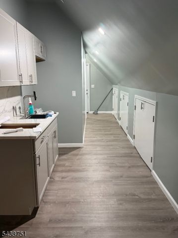 716 Monroe Ave, Elizabeth City, NJ 07201