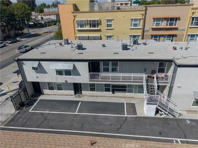 13445 Vanowen Street, Van Nuys, CA 91405