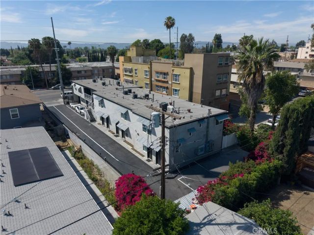 13445 Vanowen Street, Van Nuys, CA 91405