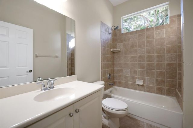 11 CYPRESS HOLLOW LANE, Ormond Beach, FL 32174
