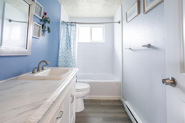 1206 S Best Rd, Veradale, WA 99037