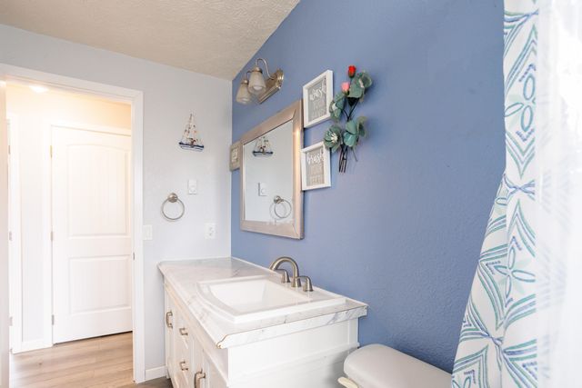 1206 S Best Rd, Veradale, WA 99037