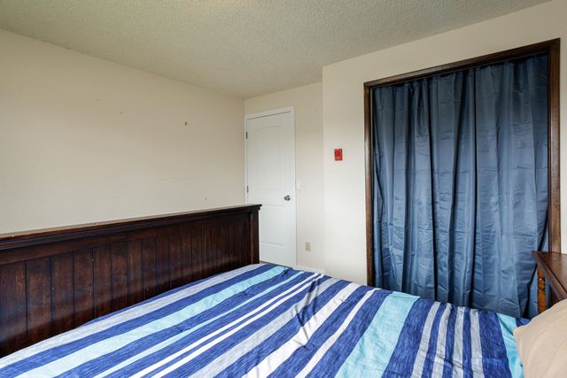 1206 S Best Rd, Veradale, WA 99037