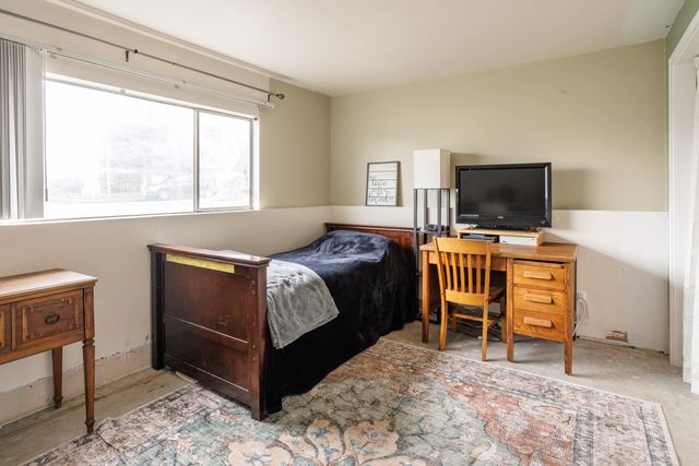 1206 S Best Rd, Veradale, WA 99037