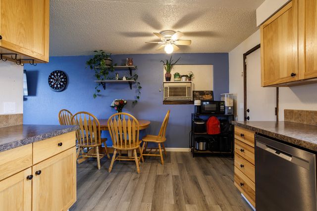 1206 S Best Rd, Veradale, WA 99037