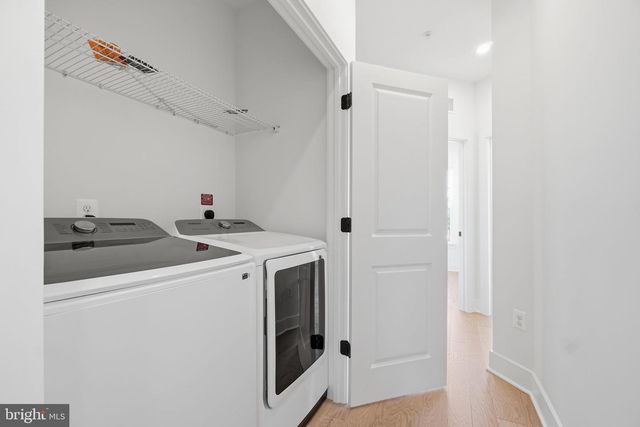 10235 DALMATIAN ST, Rockville, MD 20850