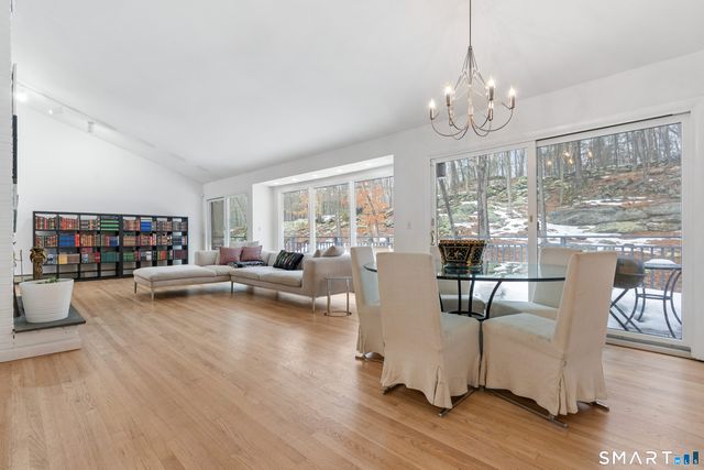 26 Hill Farm Road, Weston, CT 06883