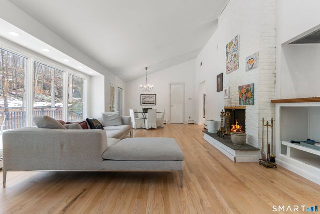 26 Hill Farm Road, Weston, CT 06883