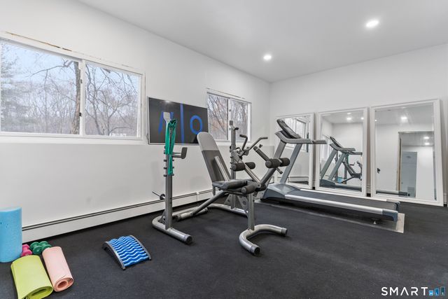 26 Hill Farm Road, Weston, CT 06883