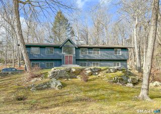 26 Hill Farm Road, Weston, CT 06883