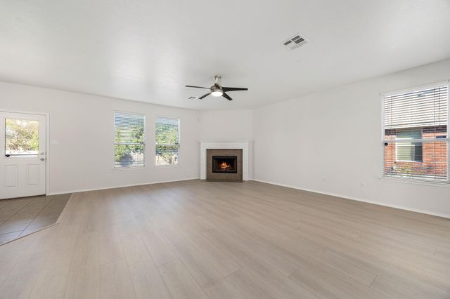 20224 Stanley Robin LN, Pflugerville, TX 78660