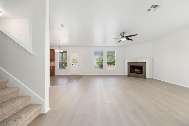 20224 Stanley Robin LN, Pflugerville, TX 78660