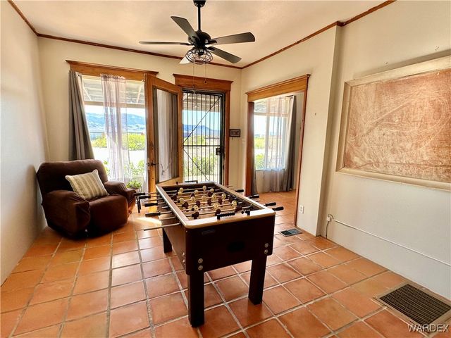 3863 W Third Avenue, Yucca, AZ 86438