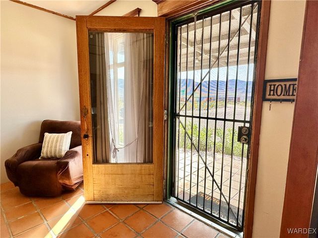 3863 W Third Avenue, Yucca, AZ 86438